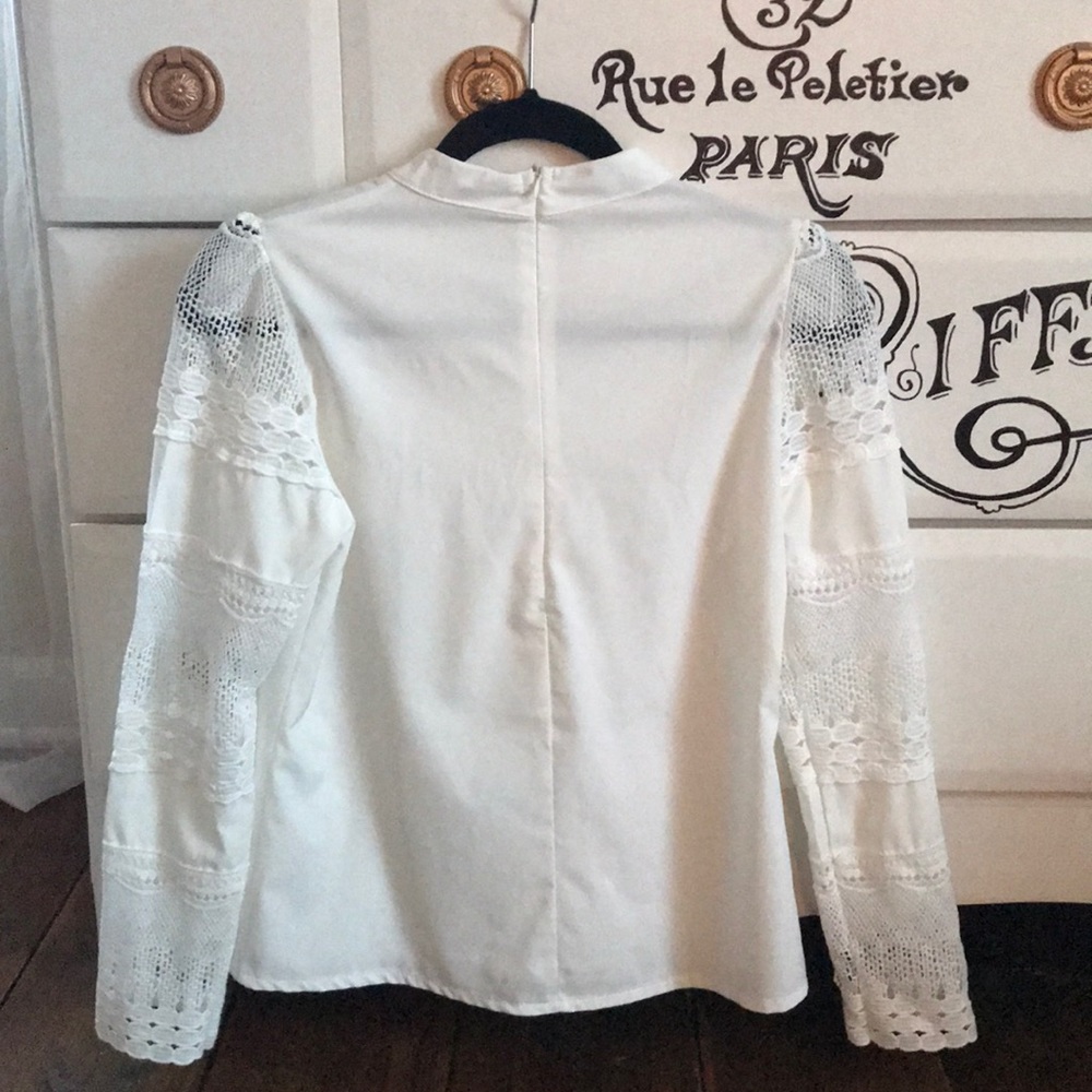 Blouse - Picture 2 of 2